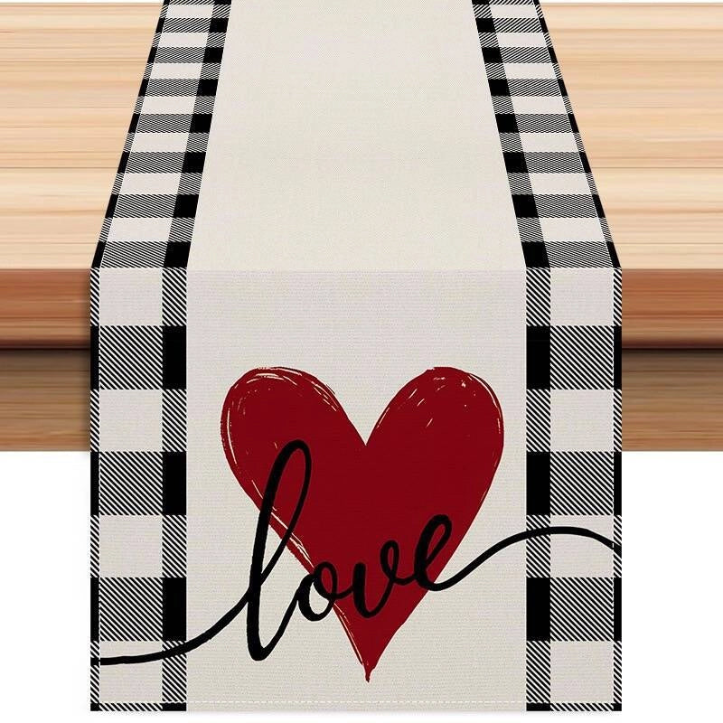 Valentine'S Day Casual Elegant Minimalist Letter Heart Shape Polyester Tablecloths