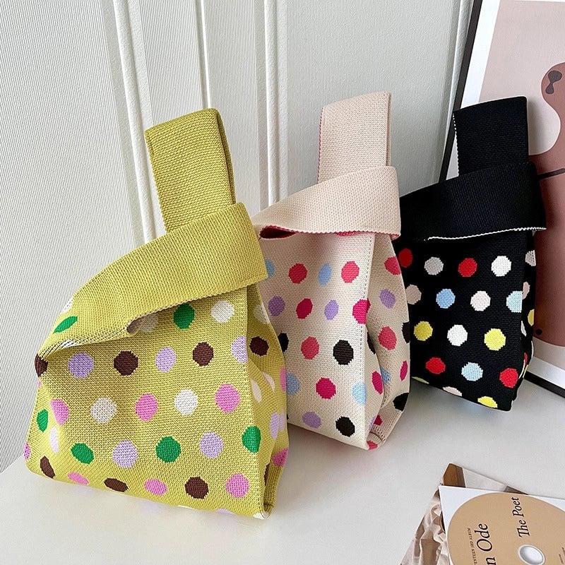 Women's Medium Polyester Polka Dots Vintage Style Square Open Handbag