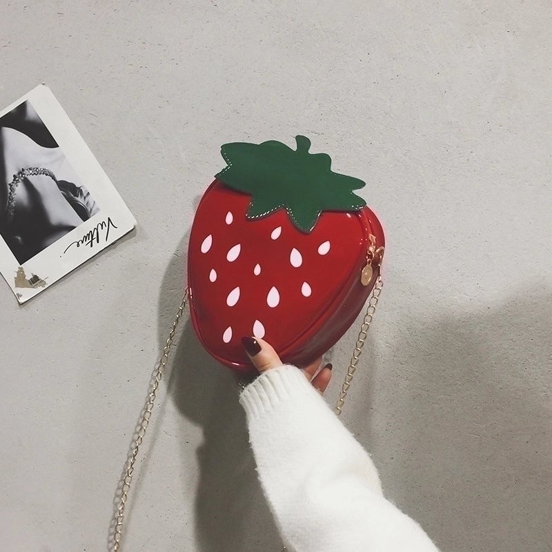 Women's All Seasons Pu Leather Fruit Cute Heart-shaped Zipper Shoulder Bag