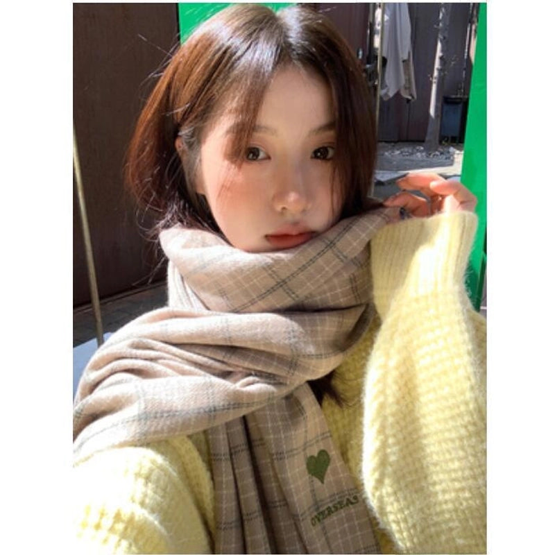 Fresh New Retro Scarf  Versatile Warm Embroidered Lovely Tassel Scarf For Students Women Winter