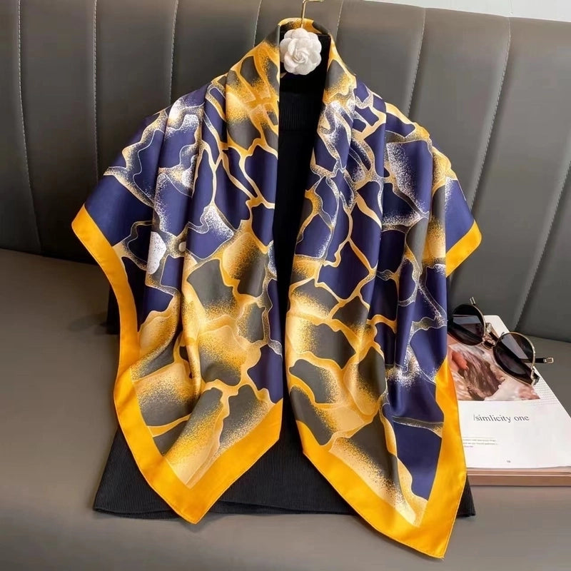 Women's Casual Vacation Minimalist Coconut Tree Satin Printing And Dyeing Flowers Silk Scarf