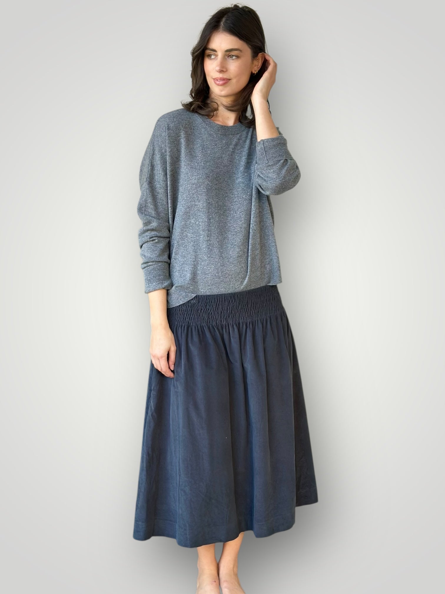 cassie crew neck-slate grey cashmere