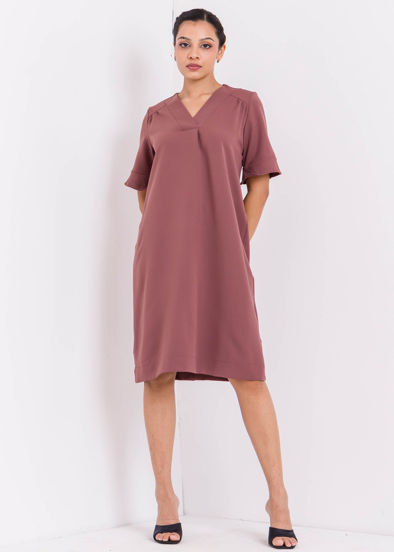 V Neck Dress With Flounce Sleeve