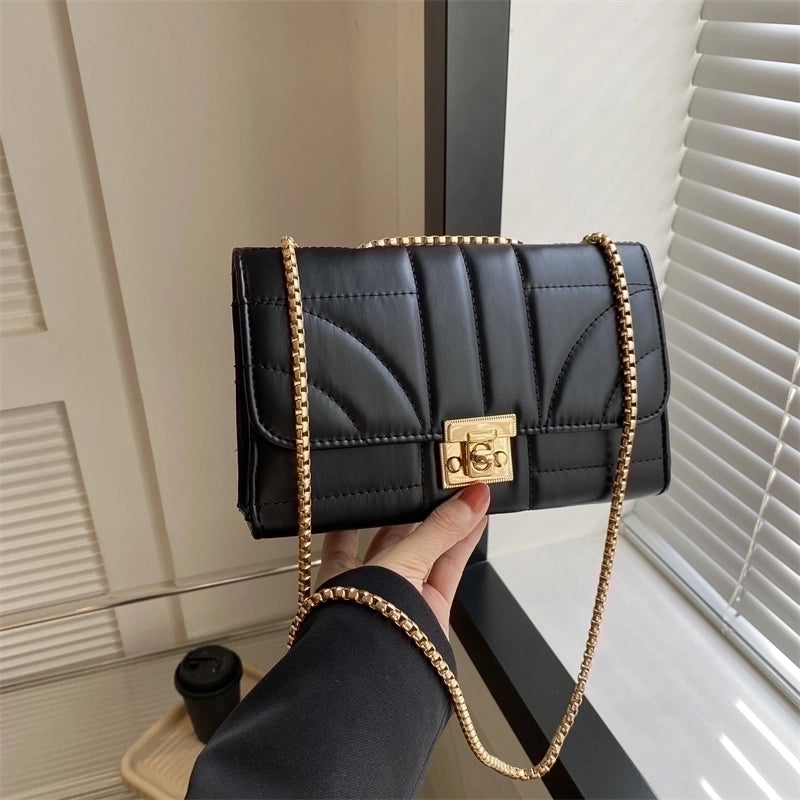 Women's Pu Leather Solid Color Classic Style Square Lock Clasp Shoulder Bag