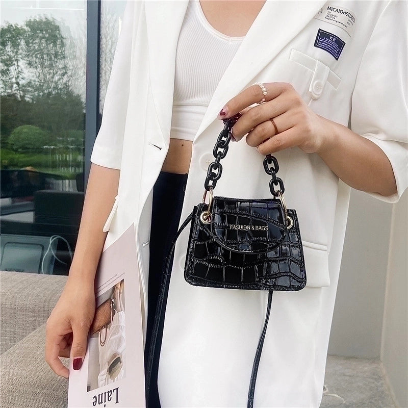 Women's All Seasons Pu Leather Solid Color Streetwear Square Flip Cover Handbag Square Bag