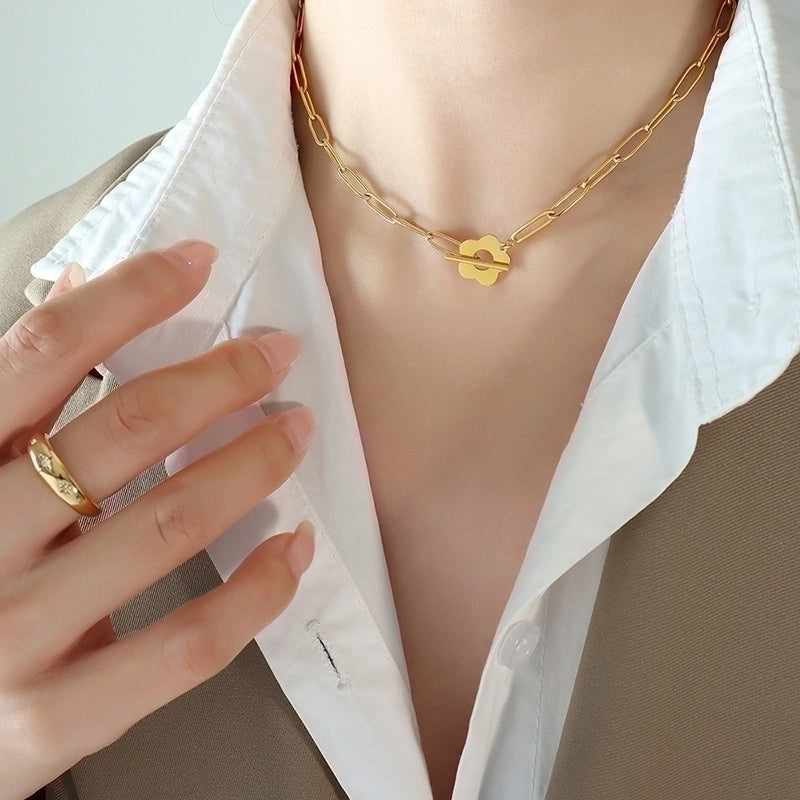 Fashion Flower 304 Stainless Steel 18K Gold Plated Plating Hollow Out Bracelets Necklace