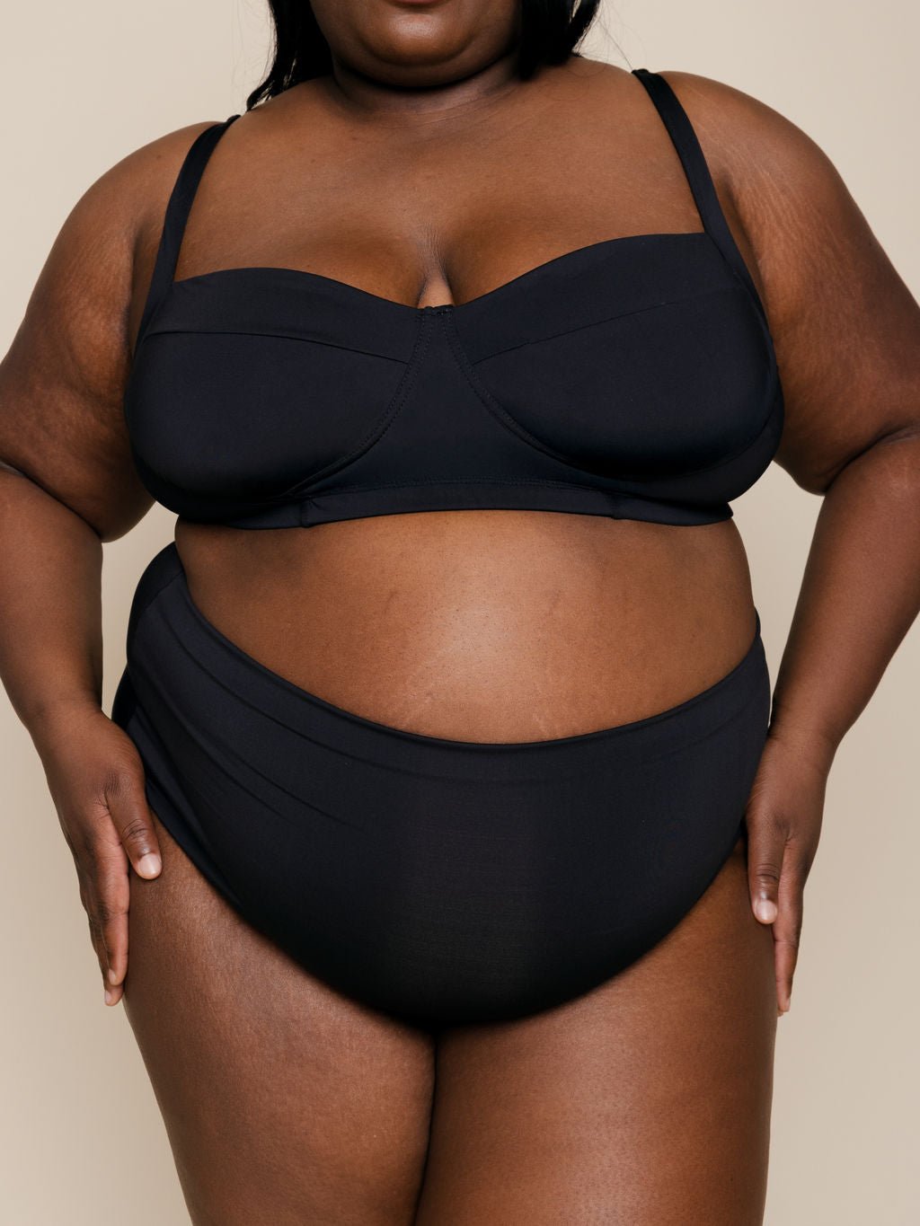 Soft Underwire Top in Black