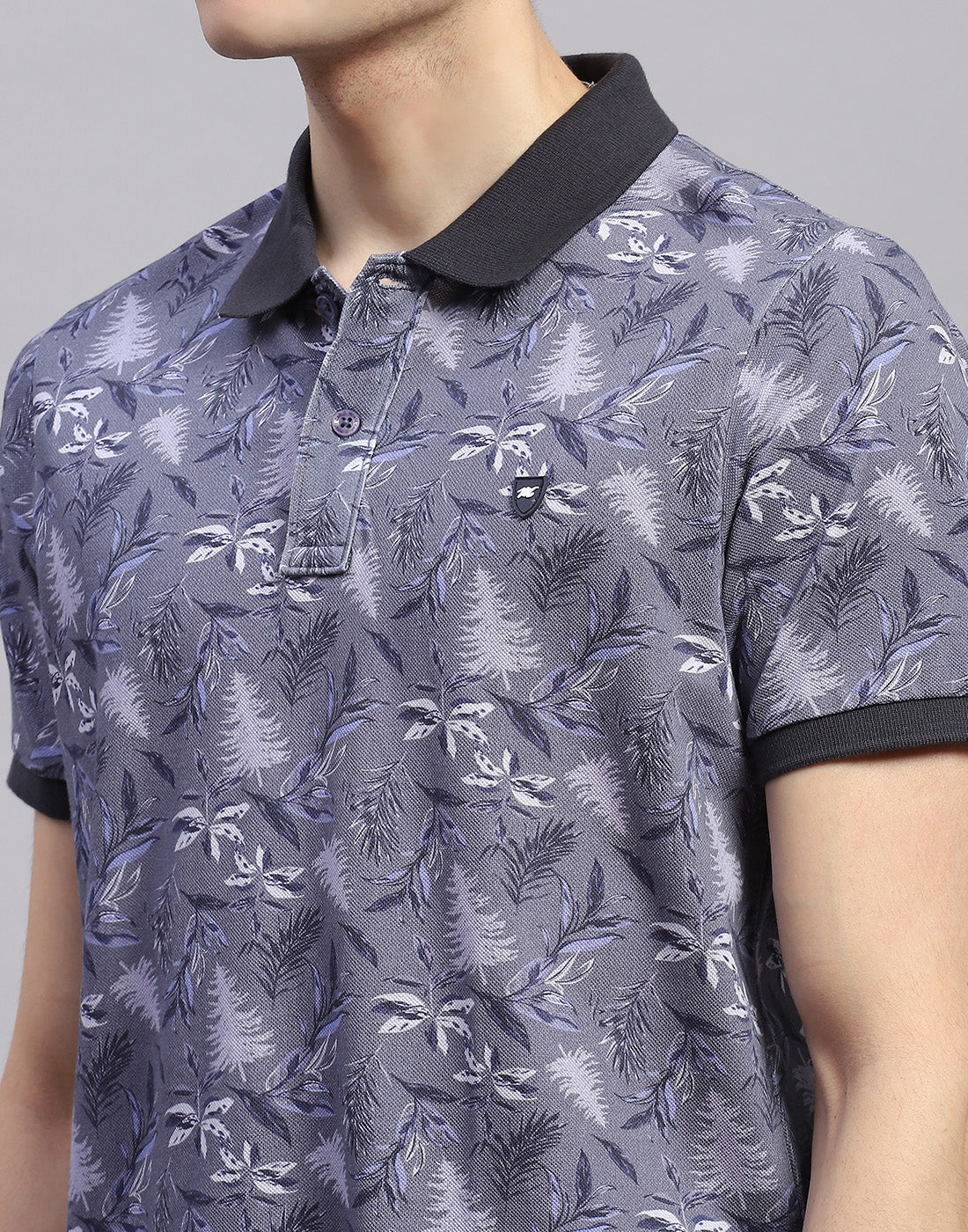 Men Navy Blue Printed Round Neck Half Sleeve Bermuda Set