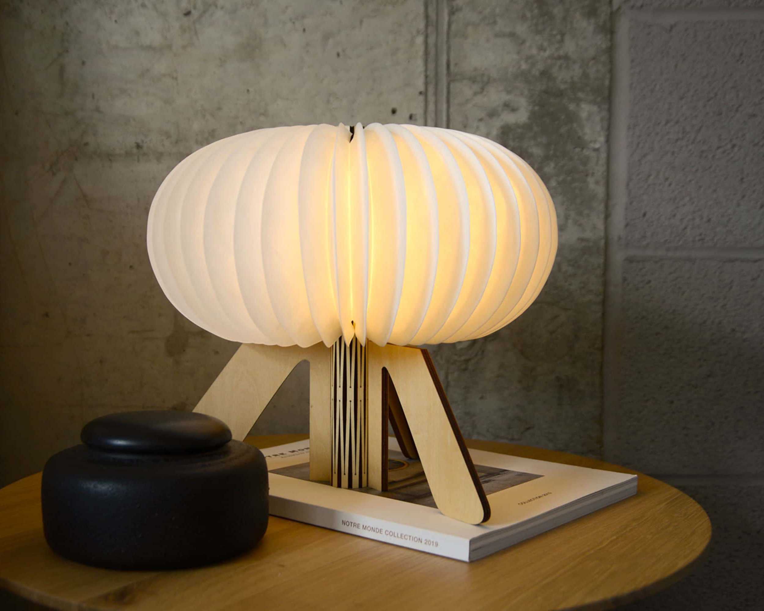 Gingko R Space Rechargeable Lamp . Maple