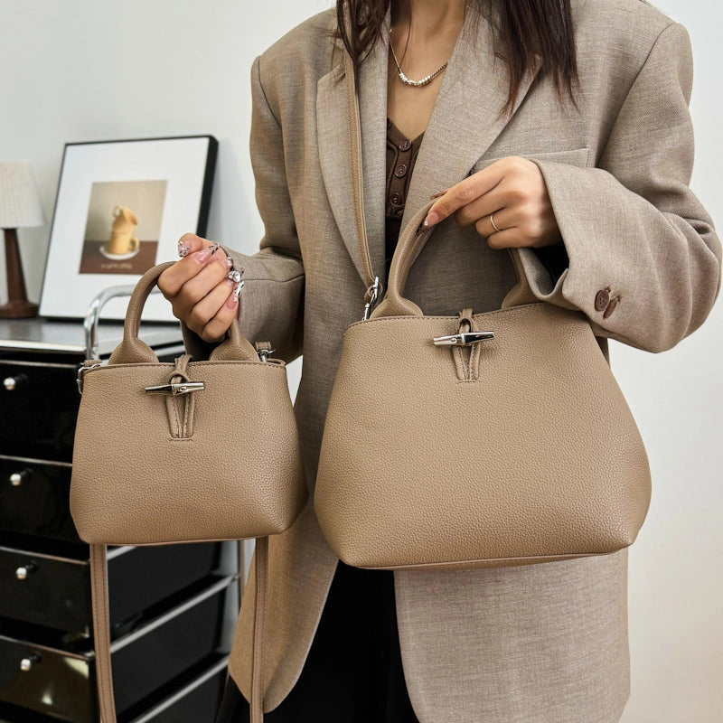 Women's Pu Leather Solid Color Classic Style Bucket Zipper Crossbody Bag