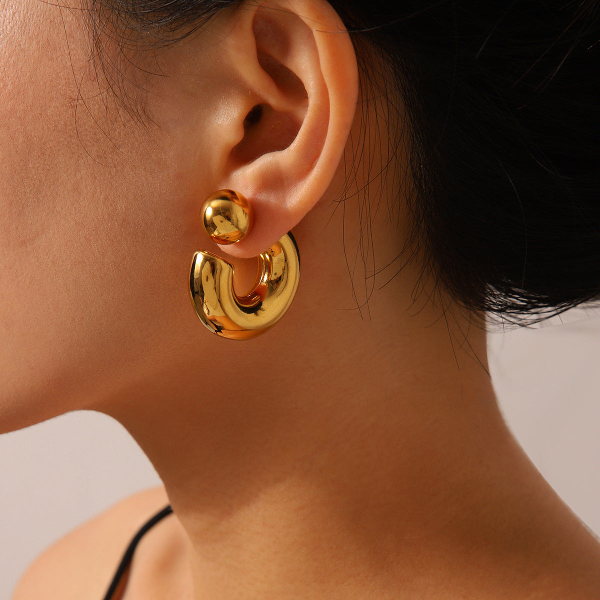 Insc-Shaped Stainless Steel Hollow Earrings For Women Niche Design Spherical Titanium Steel Earrings