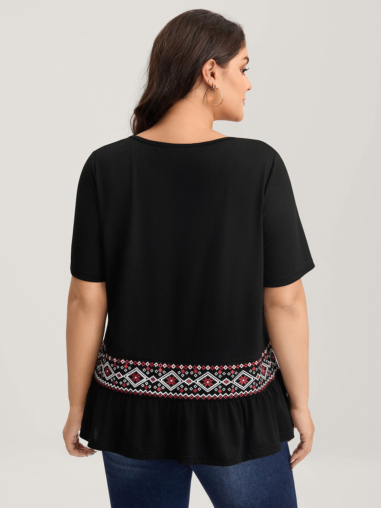 Stretchy Ruffled Hem Flowy Top