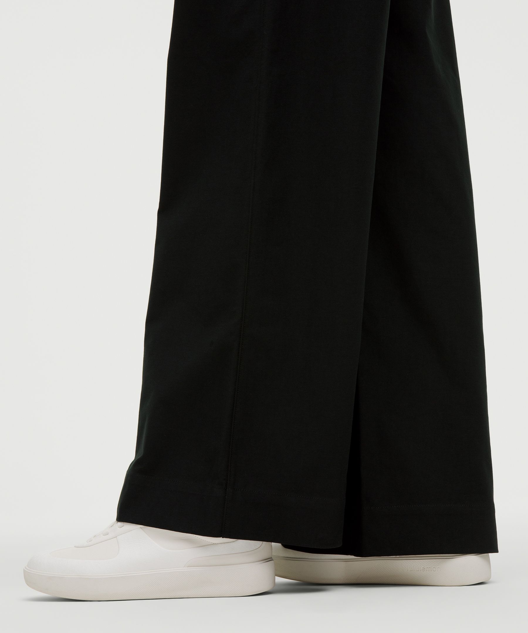 City Sleek Utilitech Extra-Wide-Leg Pant Regular