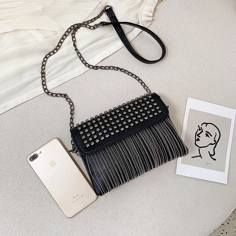 Women's Small All Seasons Pu Leather Solid Color Streetwear Square Magnetic Buckle Shoulder Bag
