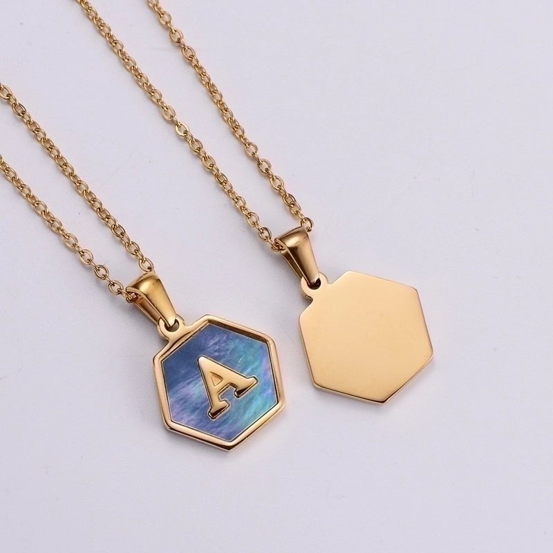 304 Stainless Steel 18K Gold Plated Minimalist Plating Letter Shell Pendant Necklace