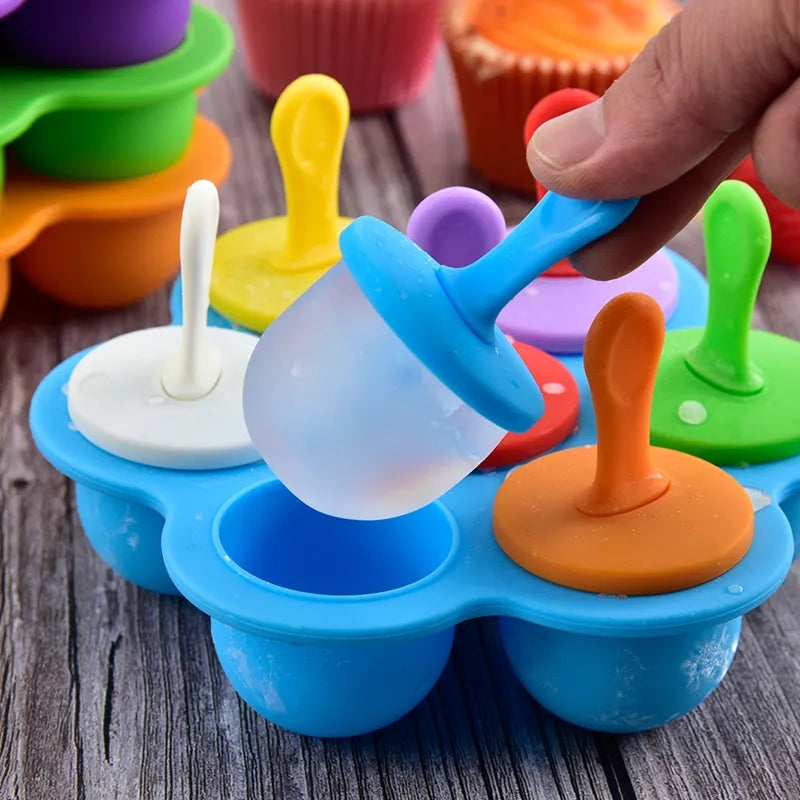 POPSICLES MINI ICE-CREAM MAKER MOLD