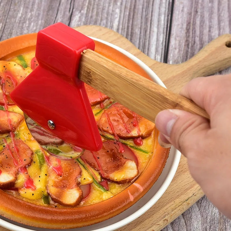 AXE SHAPE PIZZA CUTTER