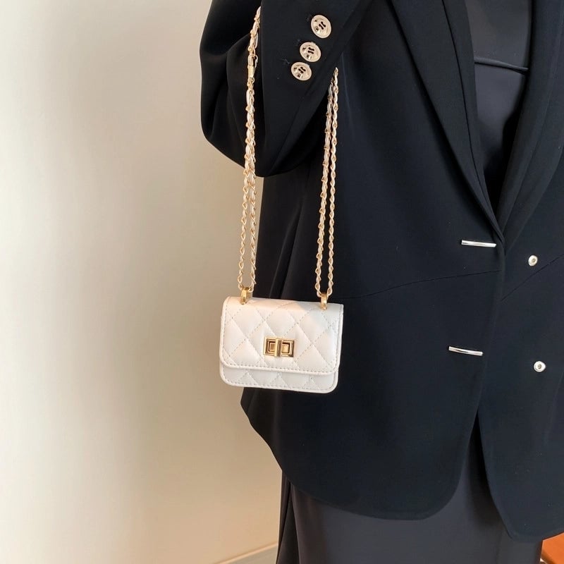 Women's Pu Leather Solid Color Classic Style Square Lock Clasp Crossbody Bag