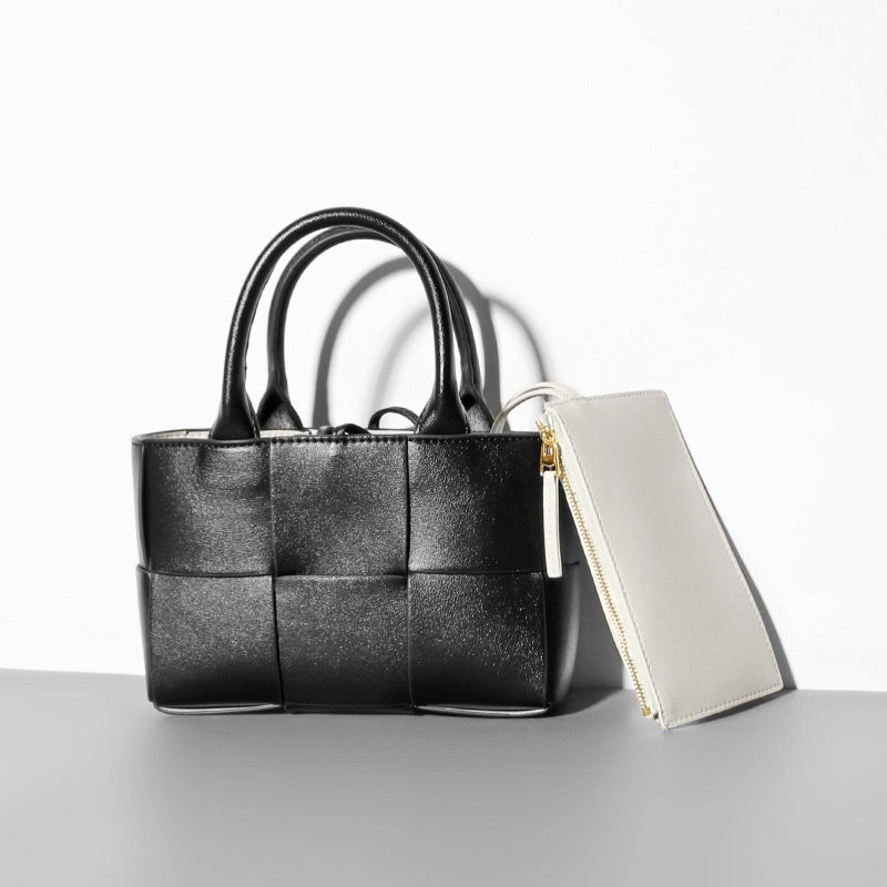 Women's Medium Two-Layer Cowhide Leather Solid Color Business Weave Square Open Shoulder Bag