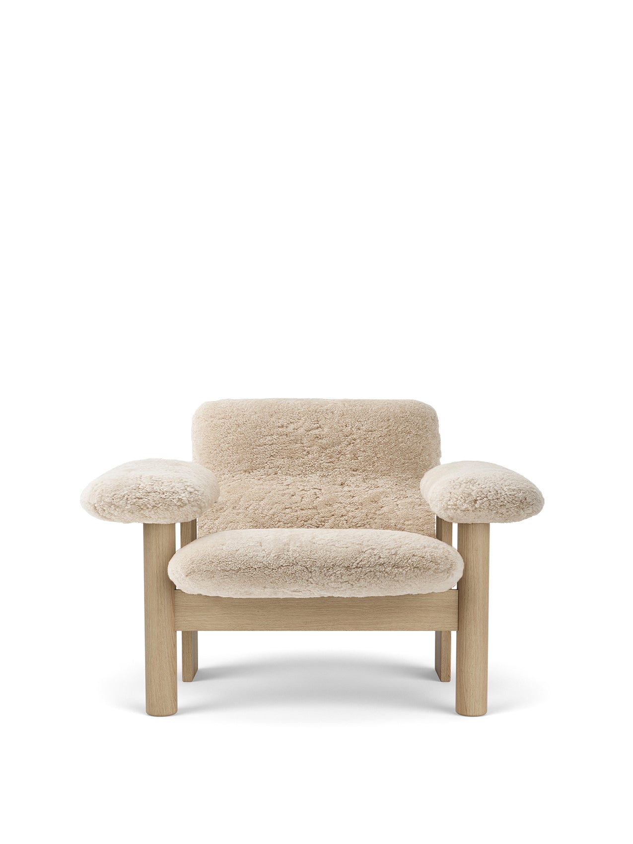 Brasilia Lounge Chair. Low Back. Sheepskin