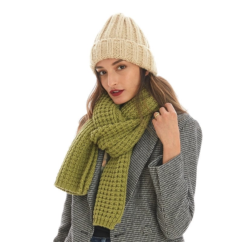 Hot Sale New High-end Sense Women's Solid Color Scarf Autumn And Winter Knitted Scarf