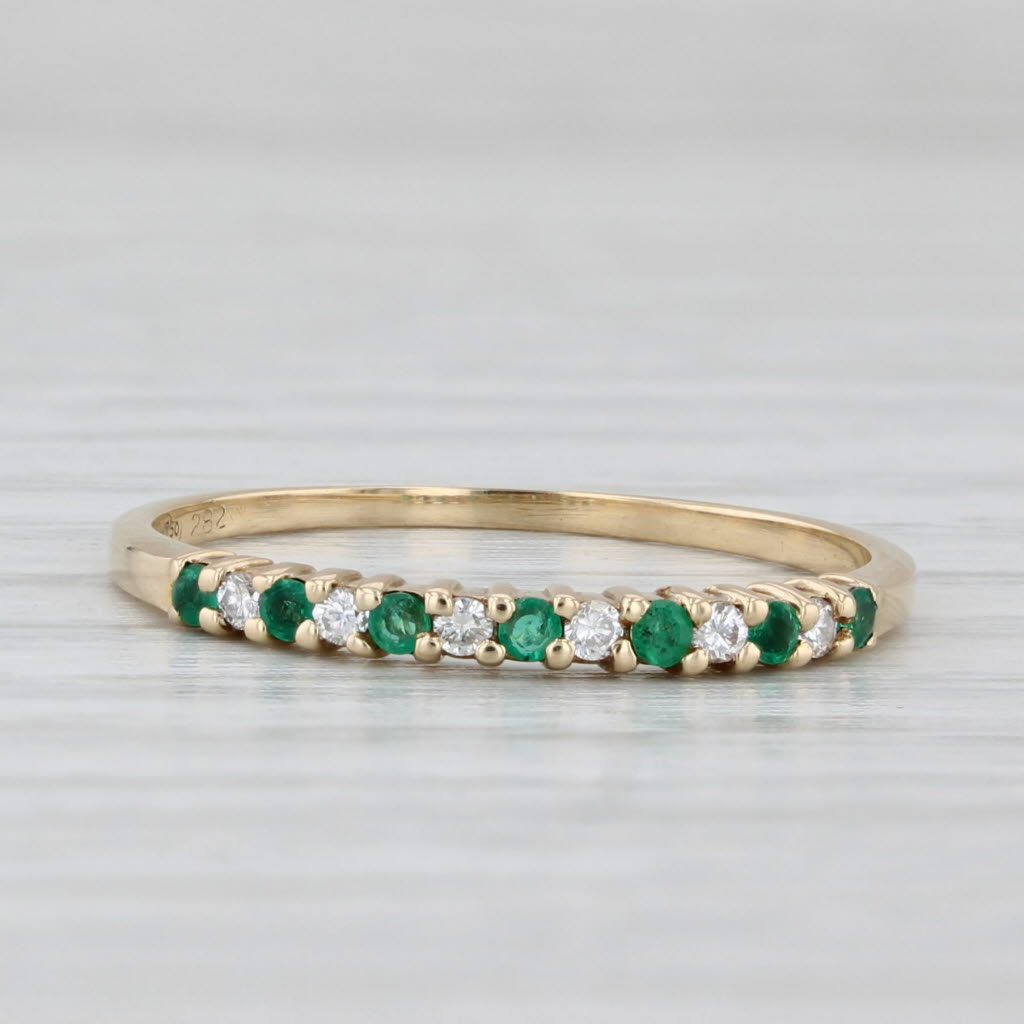 0.17ctw Emerald Diamond Stackable Ring 18k Yellow Gold Size 6.25