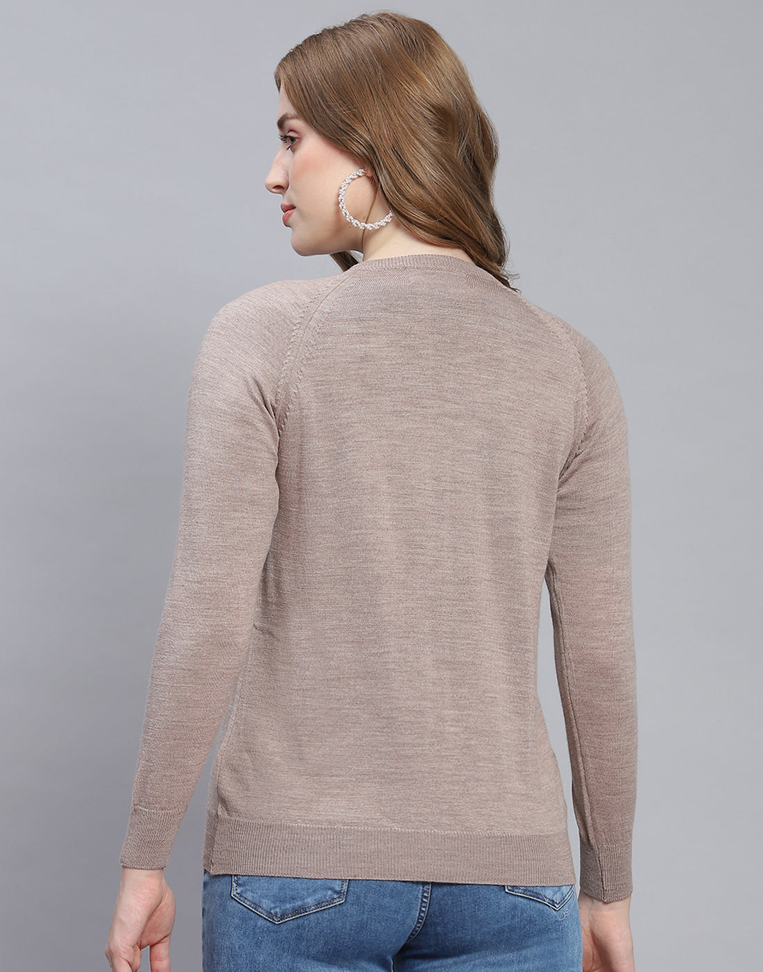 Women Beige Solid Round Neck Full Sleeve Cardigan