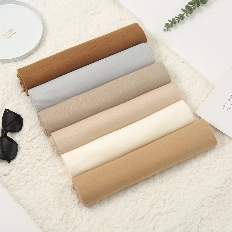 Women's Minimalist Solid Color Imitation Cashmere Tassel Scarf