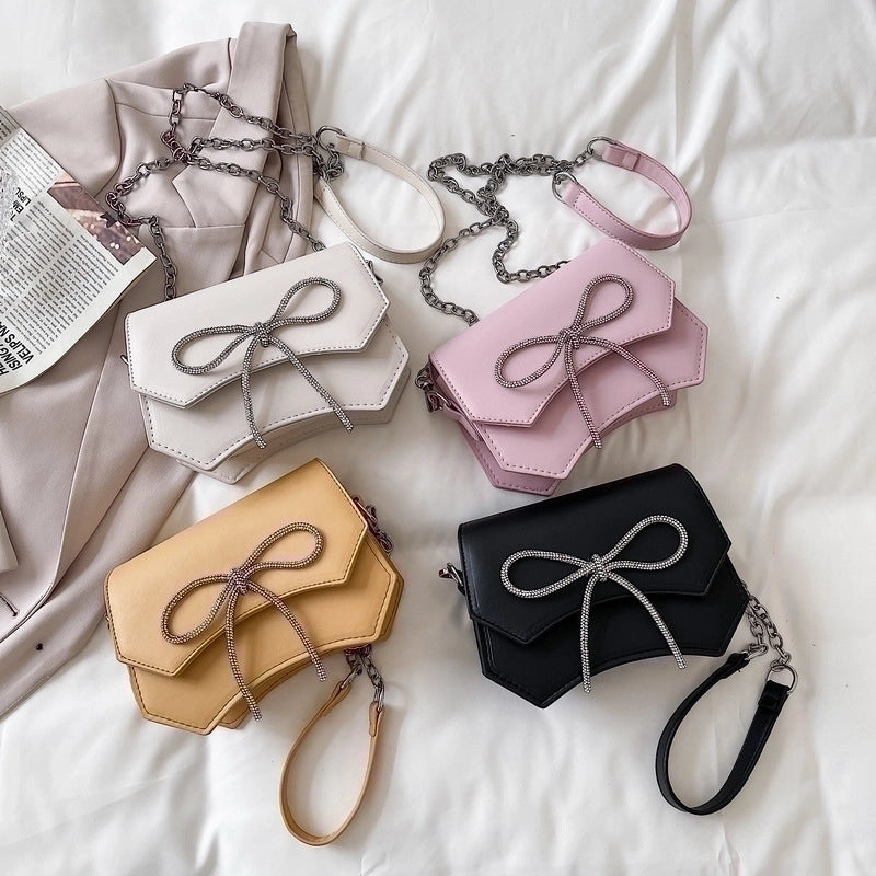 Women's Small Pu Leather Solid Color Classic Style Shell Magnetic Buckle Shoulder Bag Crossbody Bag Chain Bag