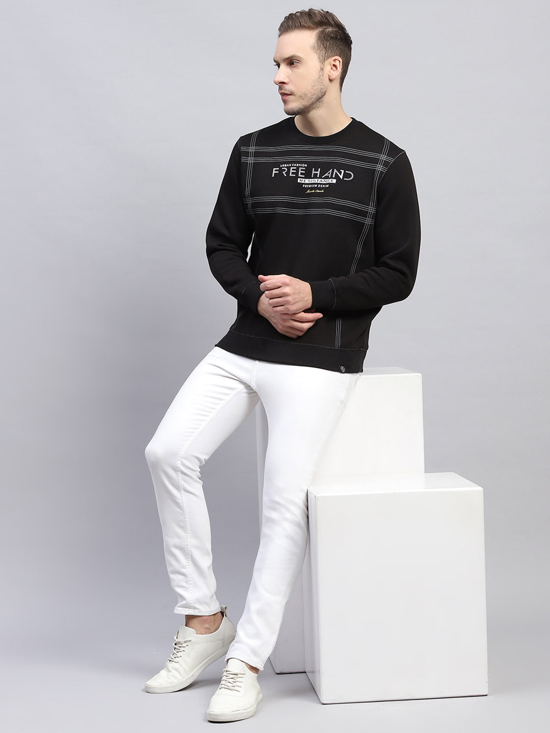 Men Black Printed Round Neck Full Sleeve Sweatshirt