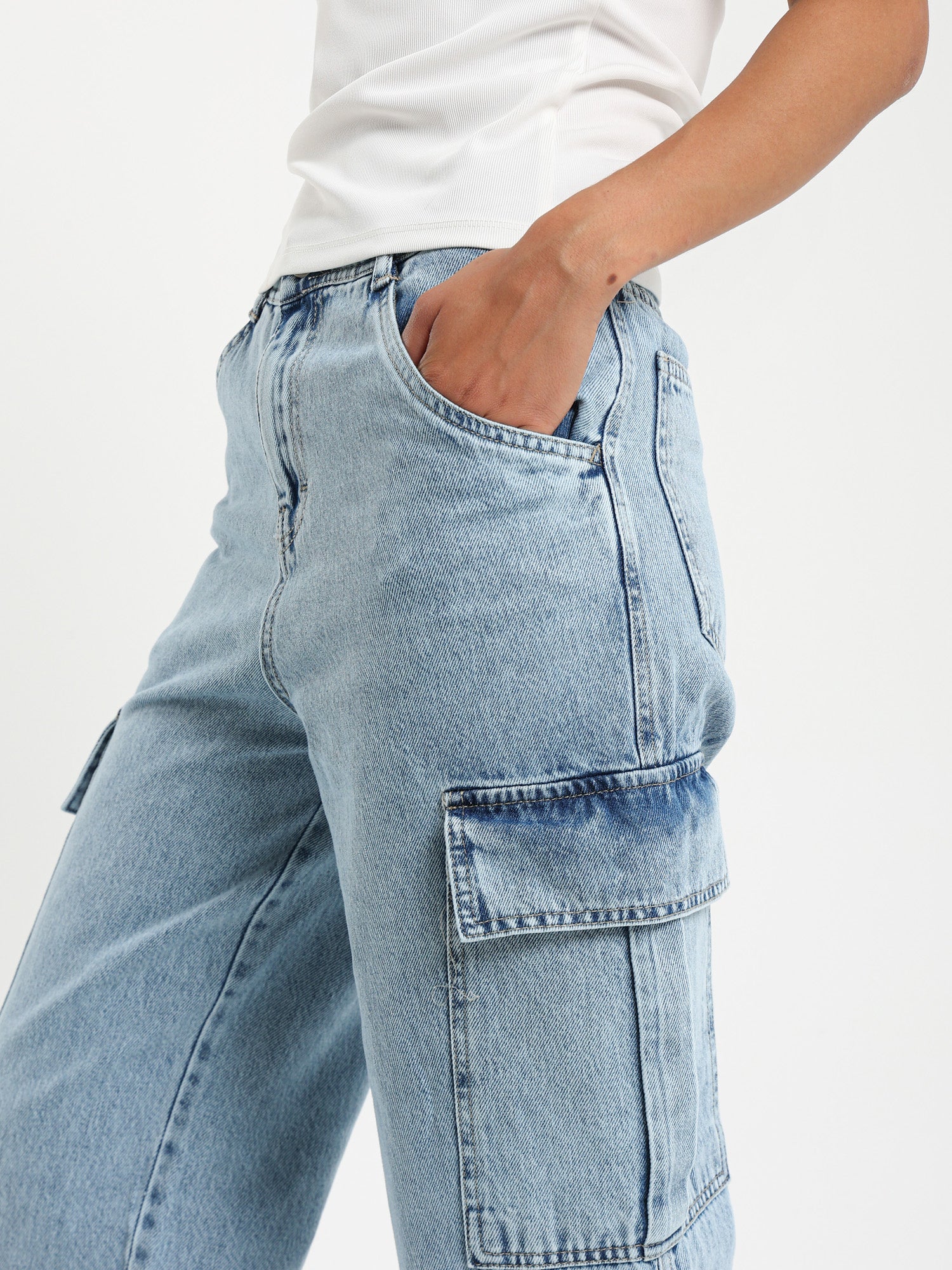 Wide Leg Cargo Denim Jeans