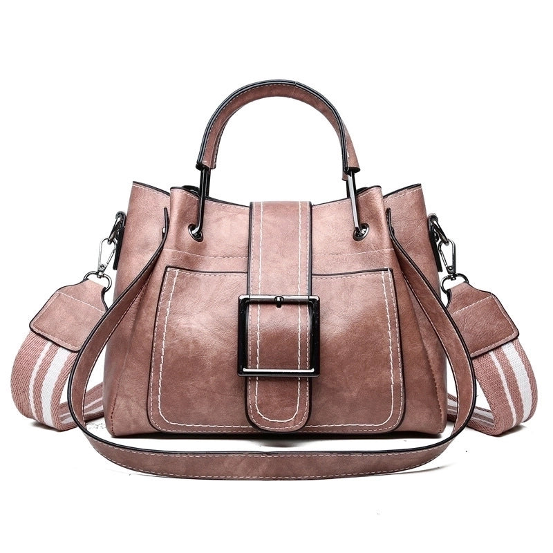 Women's Medium All Seasons Pu Leather Solid Color Vintage Style Square Zipper Handbag