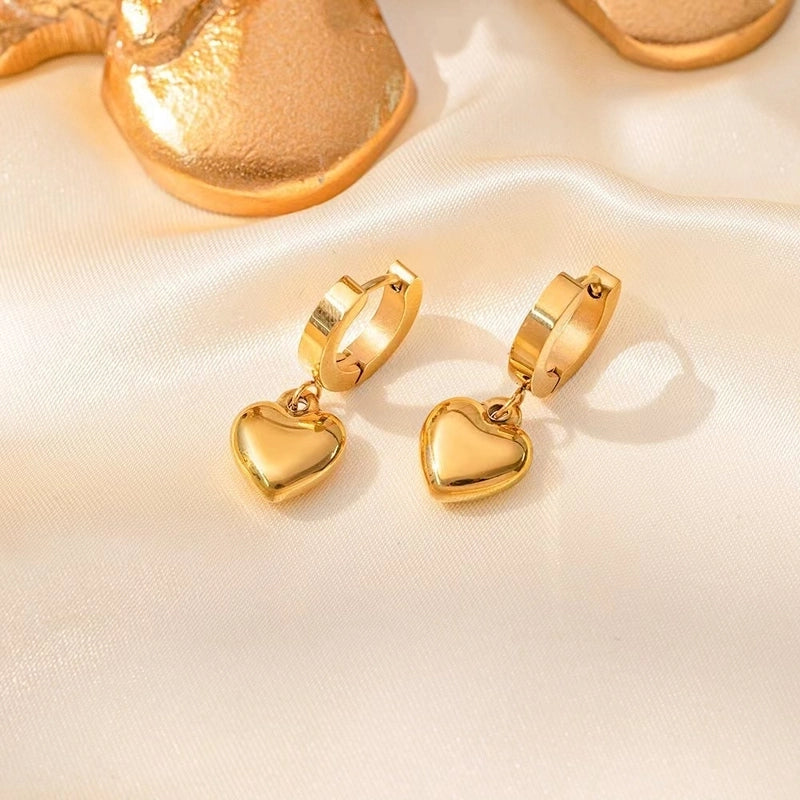1 Pair Basic Minimalist Irregular Heart Shape Plating Titanium Steel Ear Studs