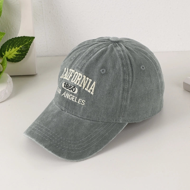 Unisex Casual Retro Letter Embroidery Curved Eaves Baseball Cap