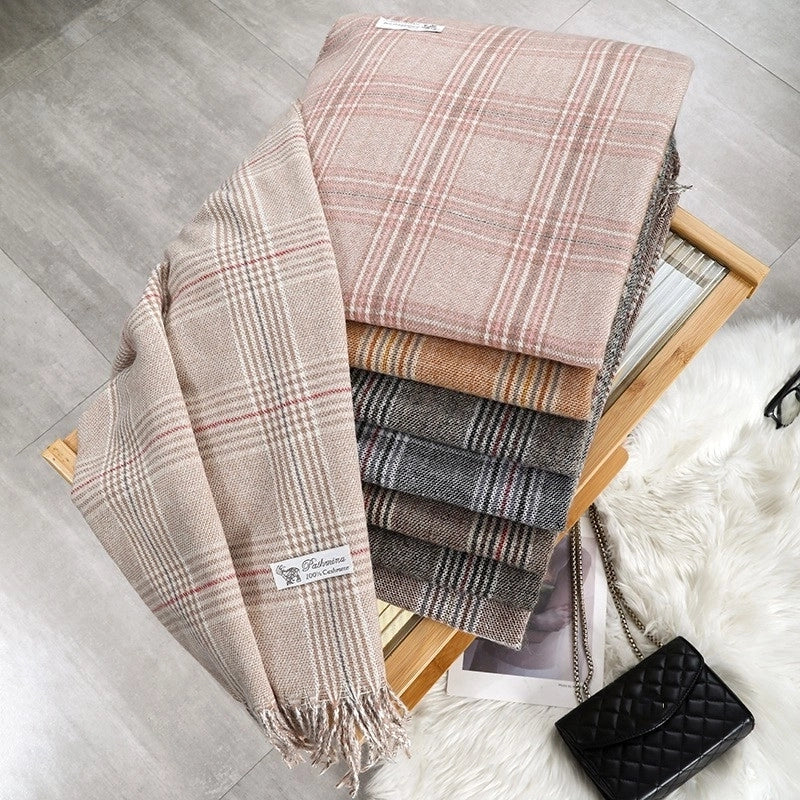 Women's Casual Minimalist Lattice Imitation Cashmere Tassel Scarf
