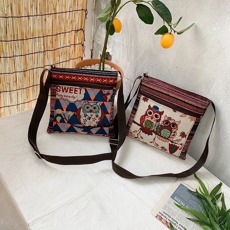 Women's Small Canvas Letter Basic Square Zipper Crossbody Bag