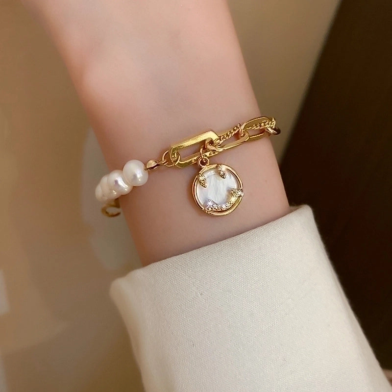 Elegant Round Rhinestones Imitation Pearl Alloy Freshwater Pearl Bracelets