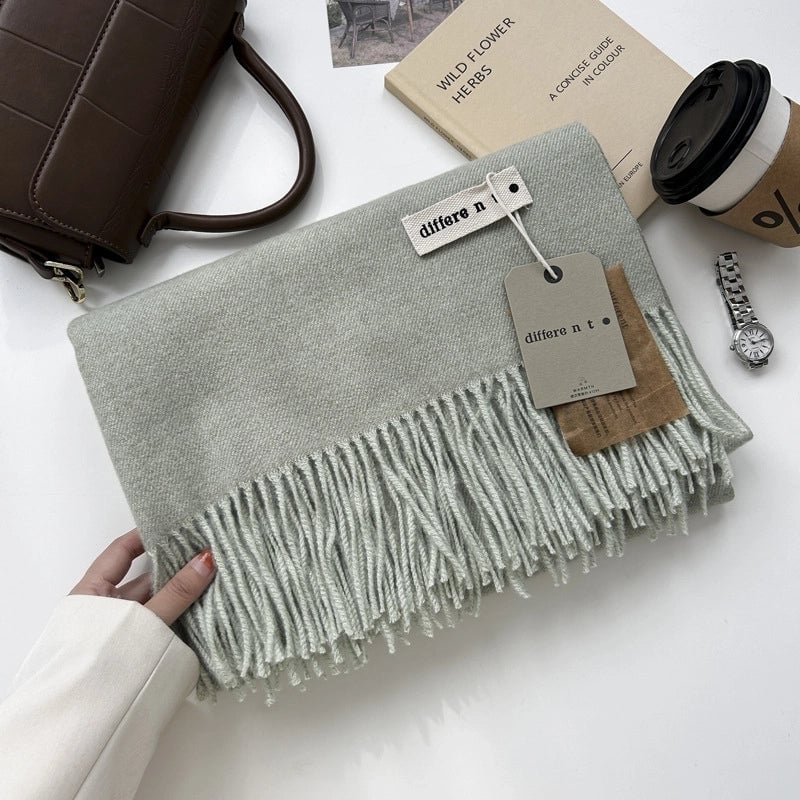 Women's Elegant Retro Solid Color Imitation Cashmere Tassel Scarf