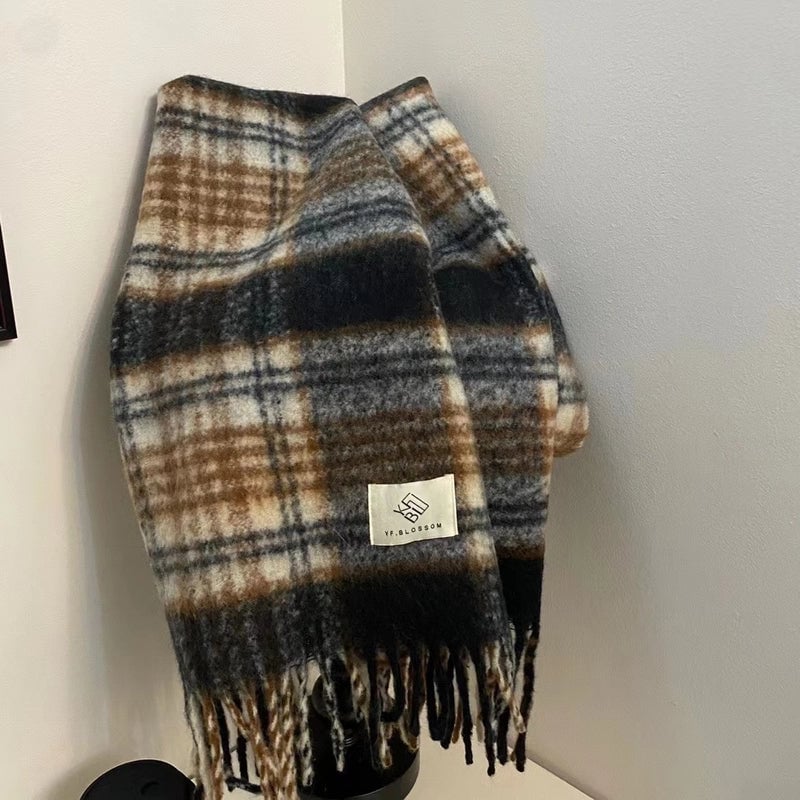 Women's Basic Plaid Polyester Scarf