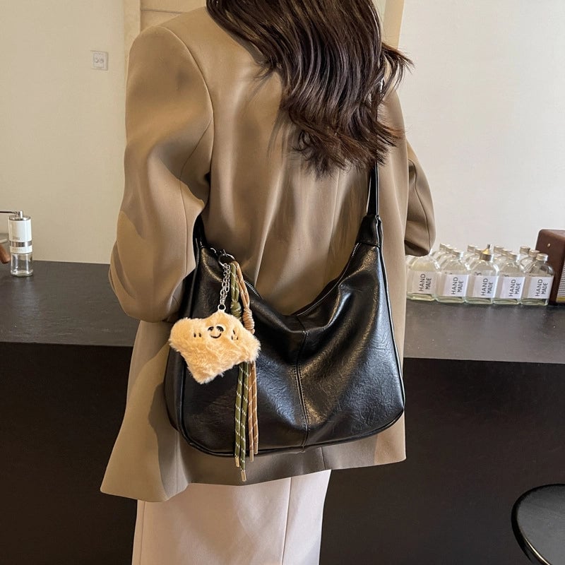 Women's Large PU Solid Color Elegant Ethnic Style Sewing Thread Dumpling Shape Zipper Shoulder Bag