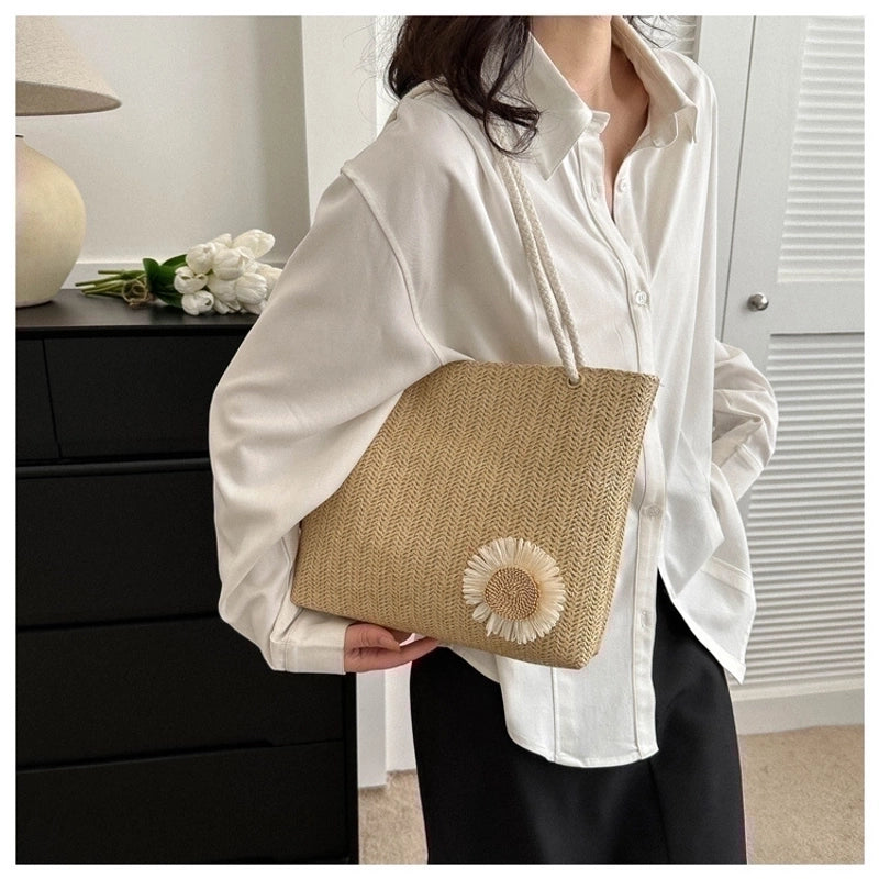 Women's Large Straw Flower Streetwear Square Zipper Underarm Bag