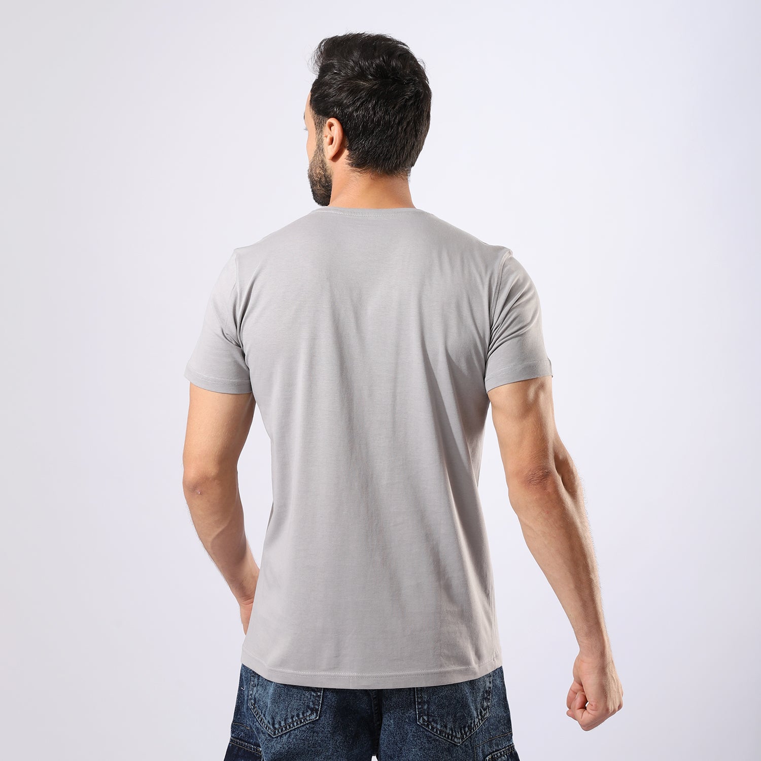 Plain Half-Sleeves Men T-Shirt Round Neck