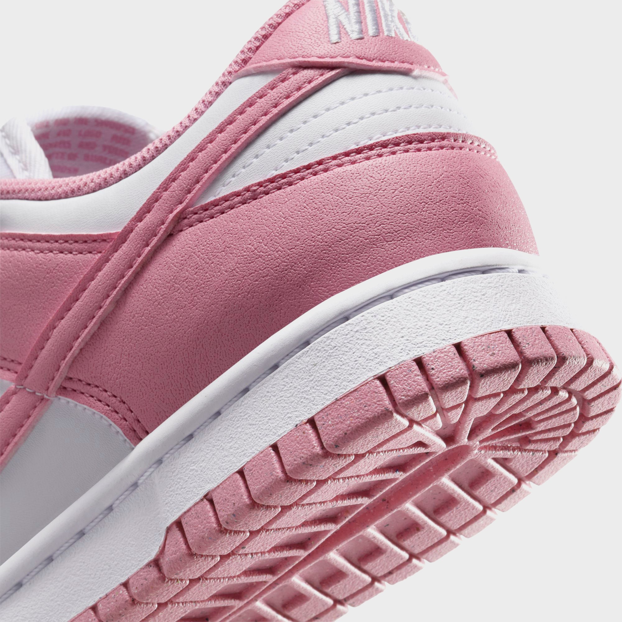 Nike WMNS Dunk Low - White / Elemental Pink