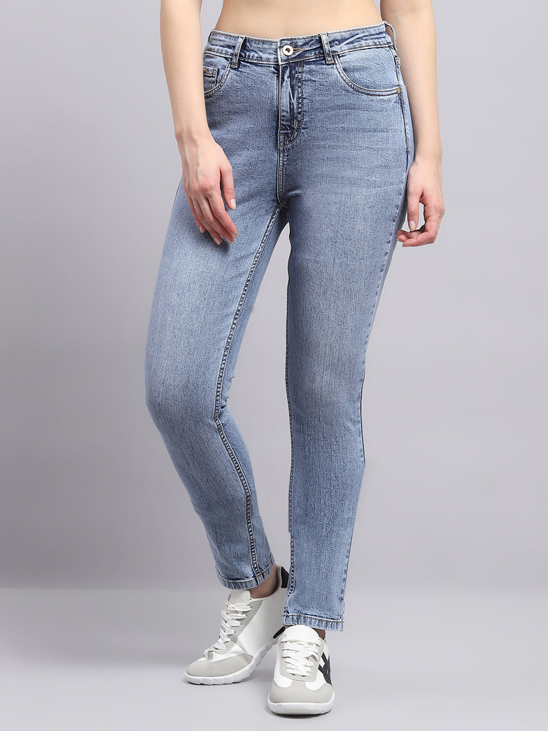 Women Blue Solid Slim Fit Denim