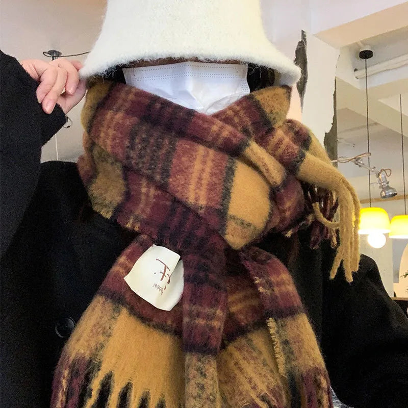 Women's Vintage Style Plaid Polyester Scarf
