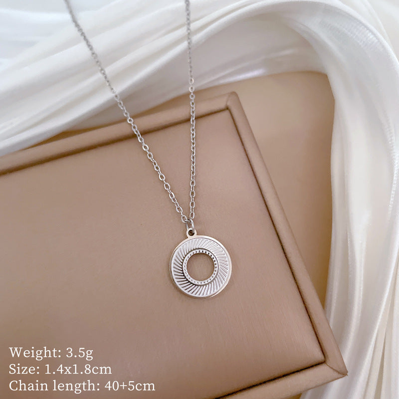 Fashion Geometric Titanium Steel Electroplating Necklaces