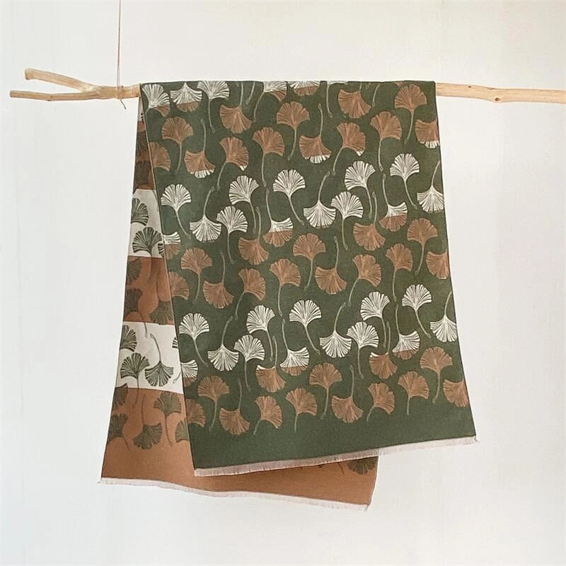 Women's  Sweet Ginkgo Leaf Imitation Cashmere Scarf