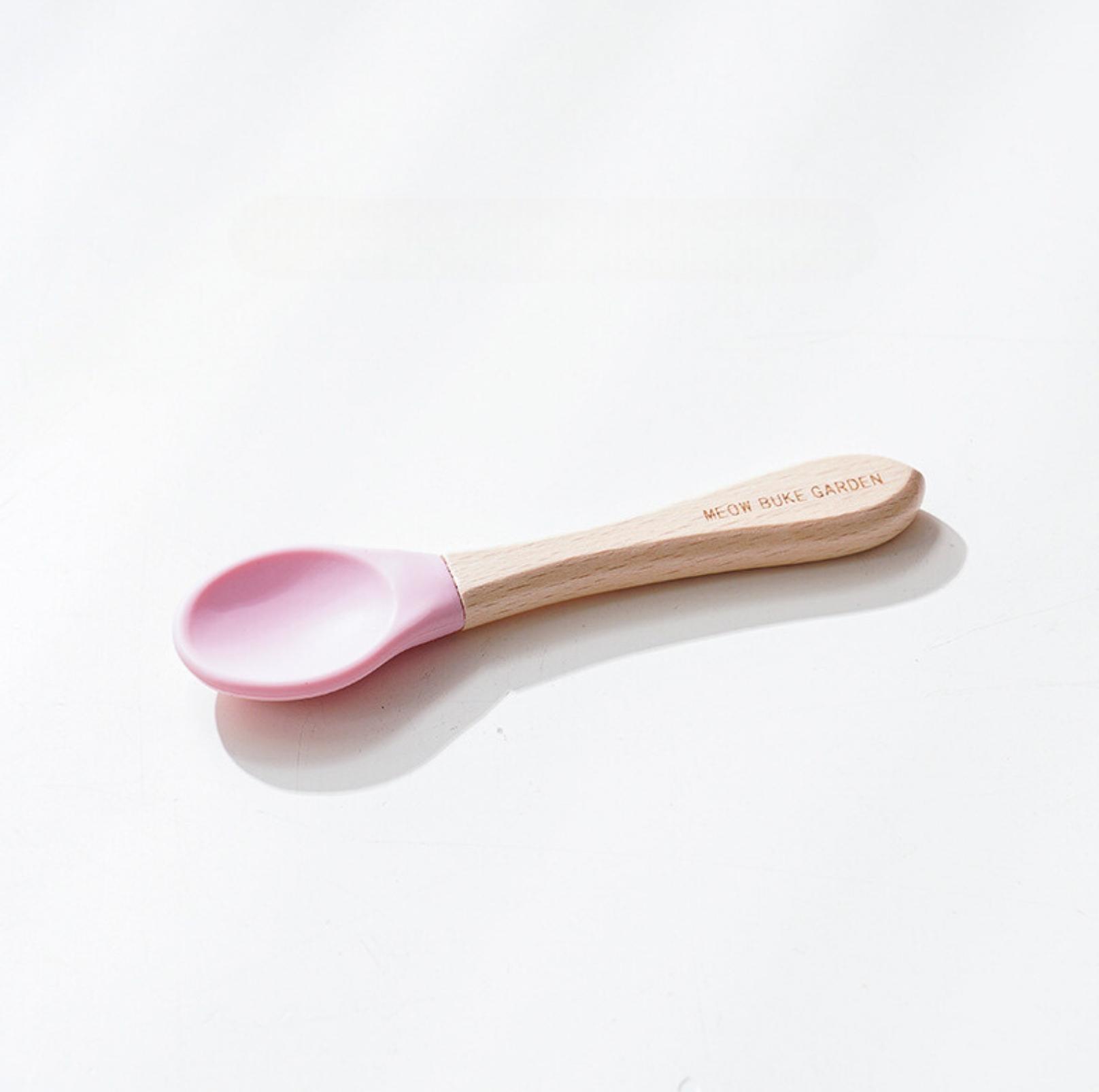 Elegant Baby-Grade Silicone Pet Food Spoon with Wooden Handle