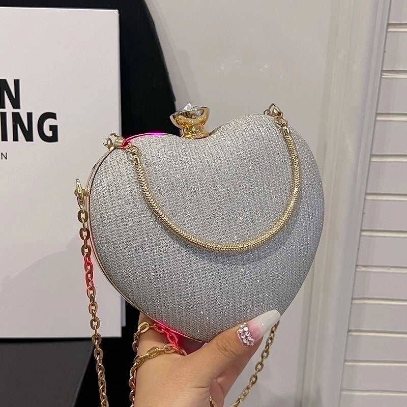 Women's Medium Pu Leather Solid Color Streetwear Heart-shaped Lock Clasp Crossbody Bag