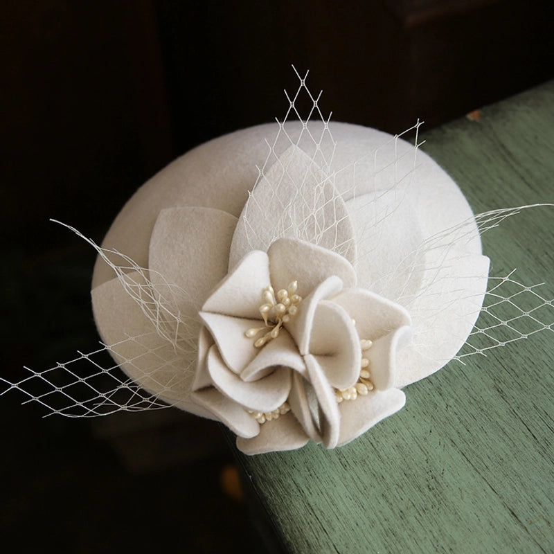 Women's Minimalist Solid Color Flat Eaves Beret Hat